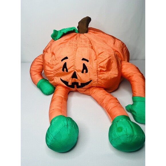 International Silver Co Sitting Nylon Stuffed Pumpkin Halloween Jack-o-lantern - Picture 1 of 7